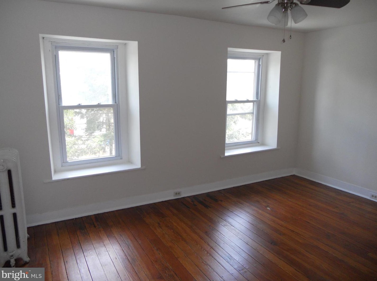 3422 Sunnyside Ave, Philadelphia PA  19129-1433 exterior