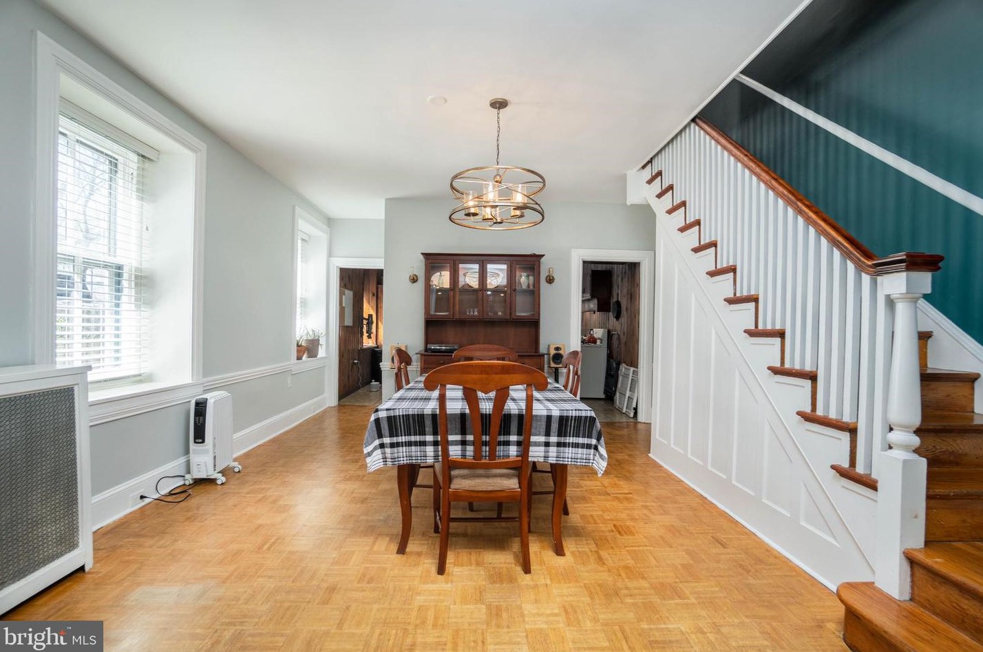 115 Mount Airy Ave, Philadelphia PA  19119-1715 exterior