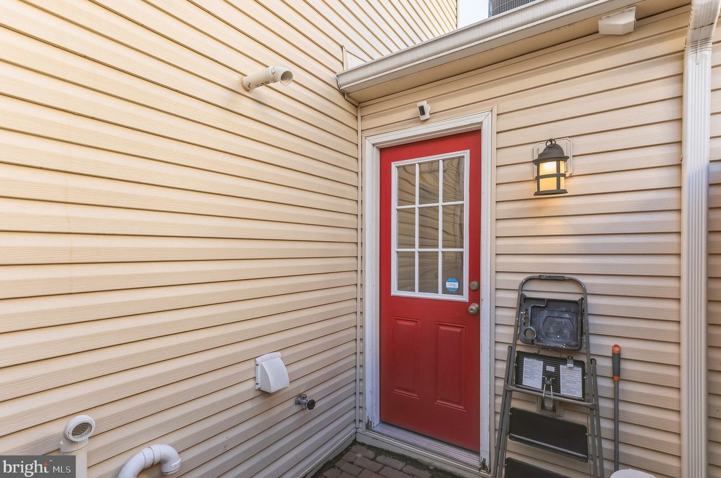 1226 Sheridan St, Philadelphia PA  19147-4820 exterior