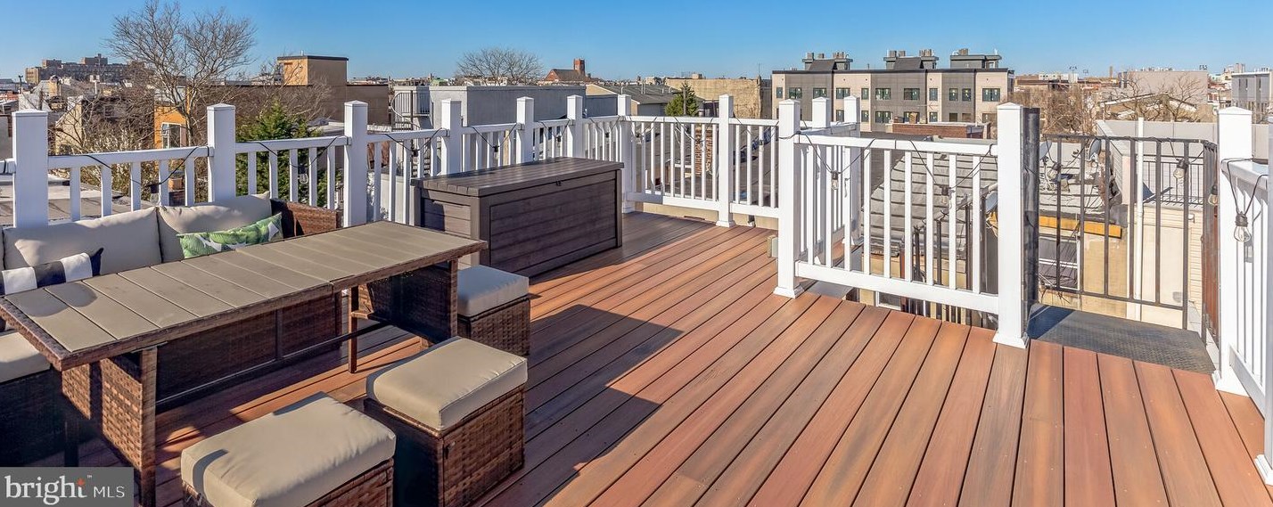 1226 Sheridan St, Philadelphia PA  19147-4820 exterior