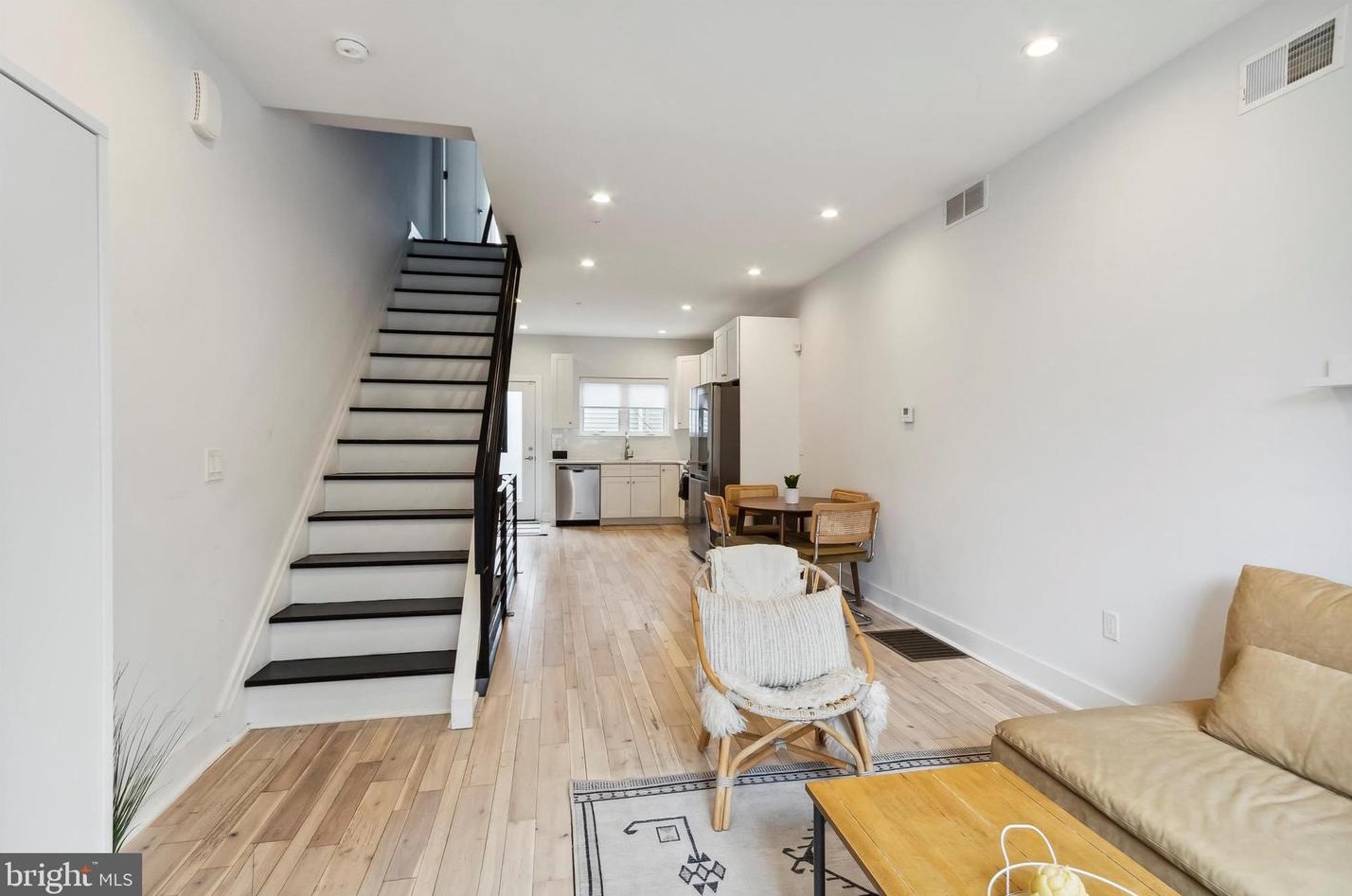 1343 Lambert St, Philadelphia PA  19146-4308 exterior