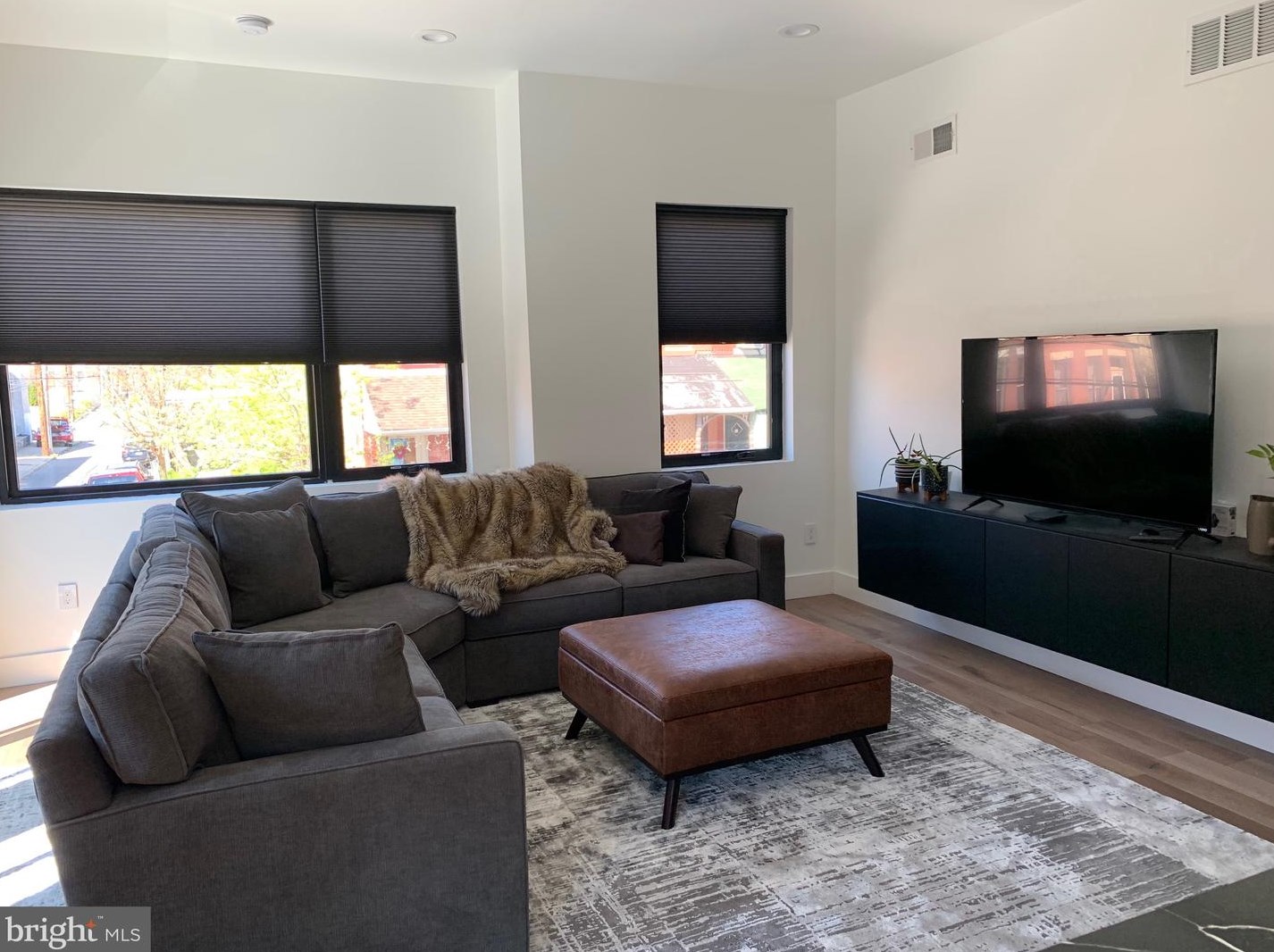 3222 Turner St, Philadelphia PA  19121-2416 exterior