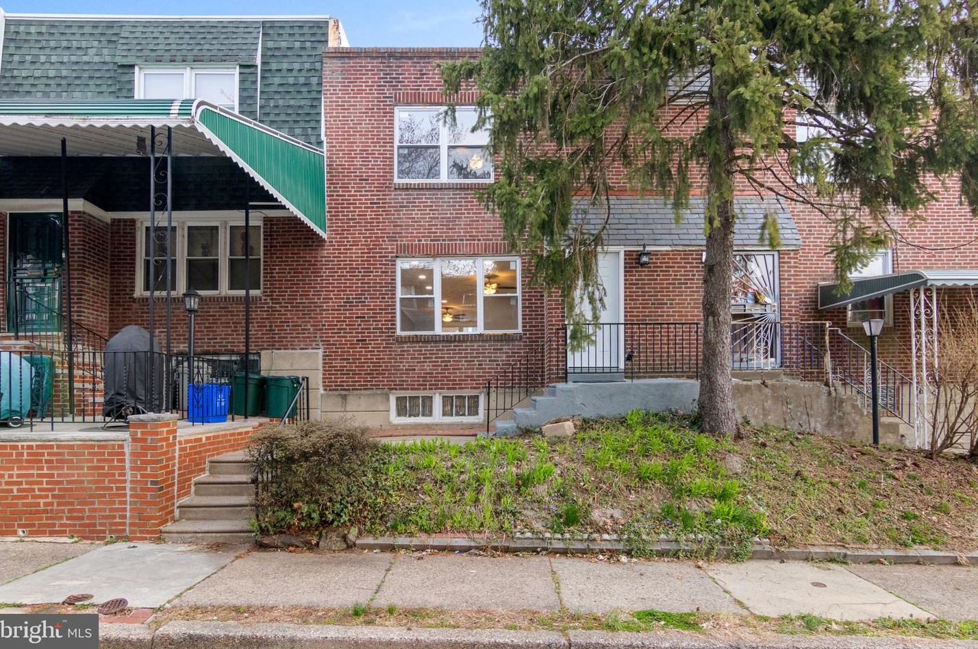 6103 Gardenia St, Philadelphia PA  19144-1016 exterior