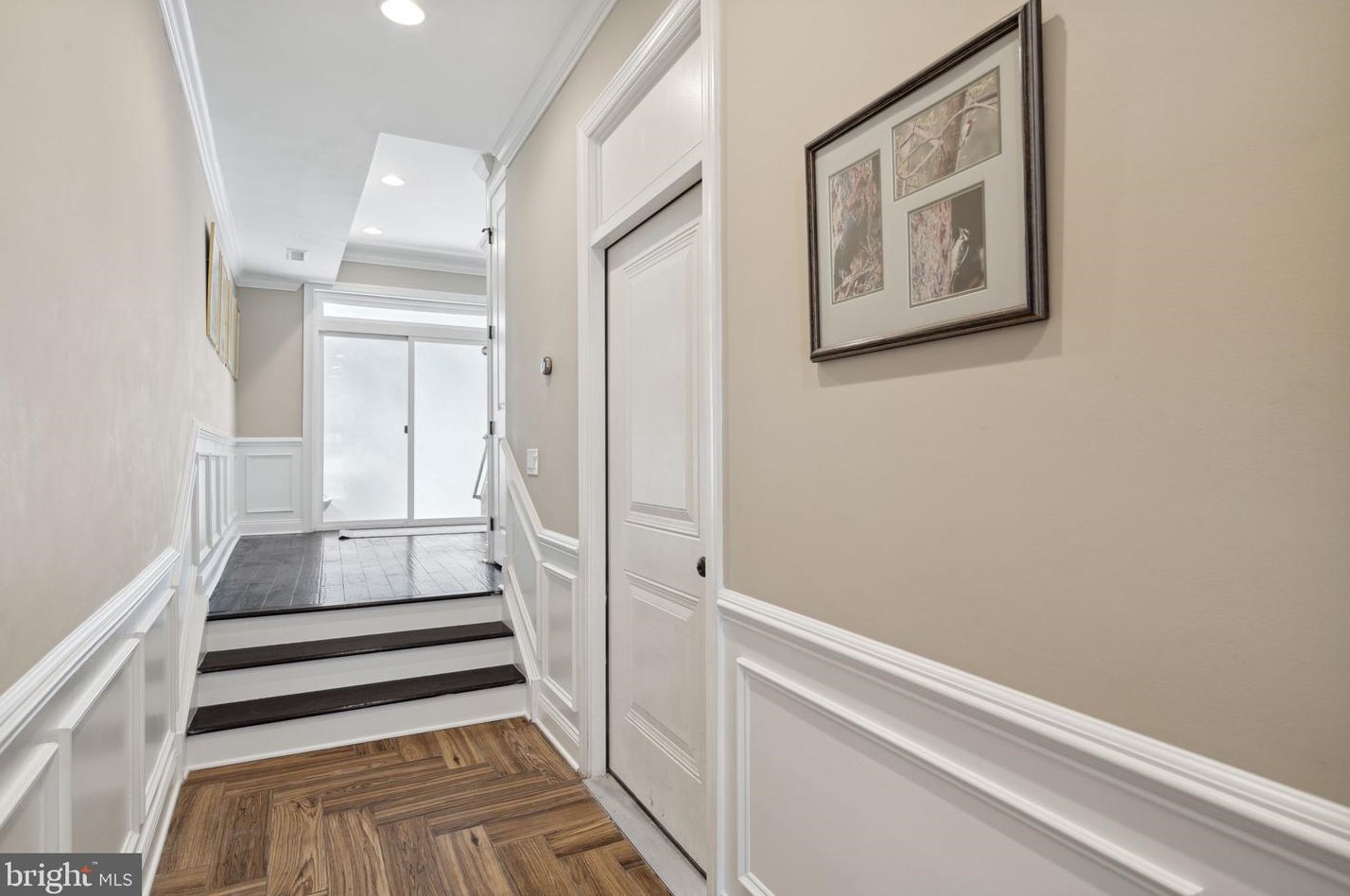 110 Olive St, Philadelphia PA  19123-2815 exterior