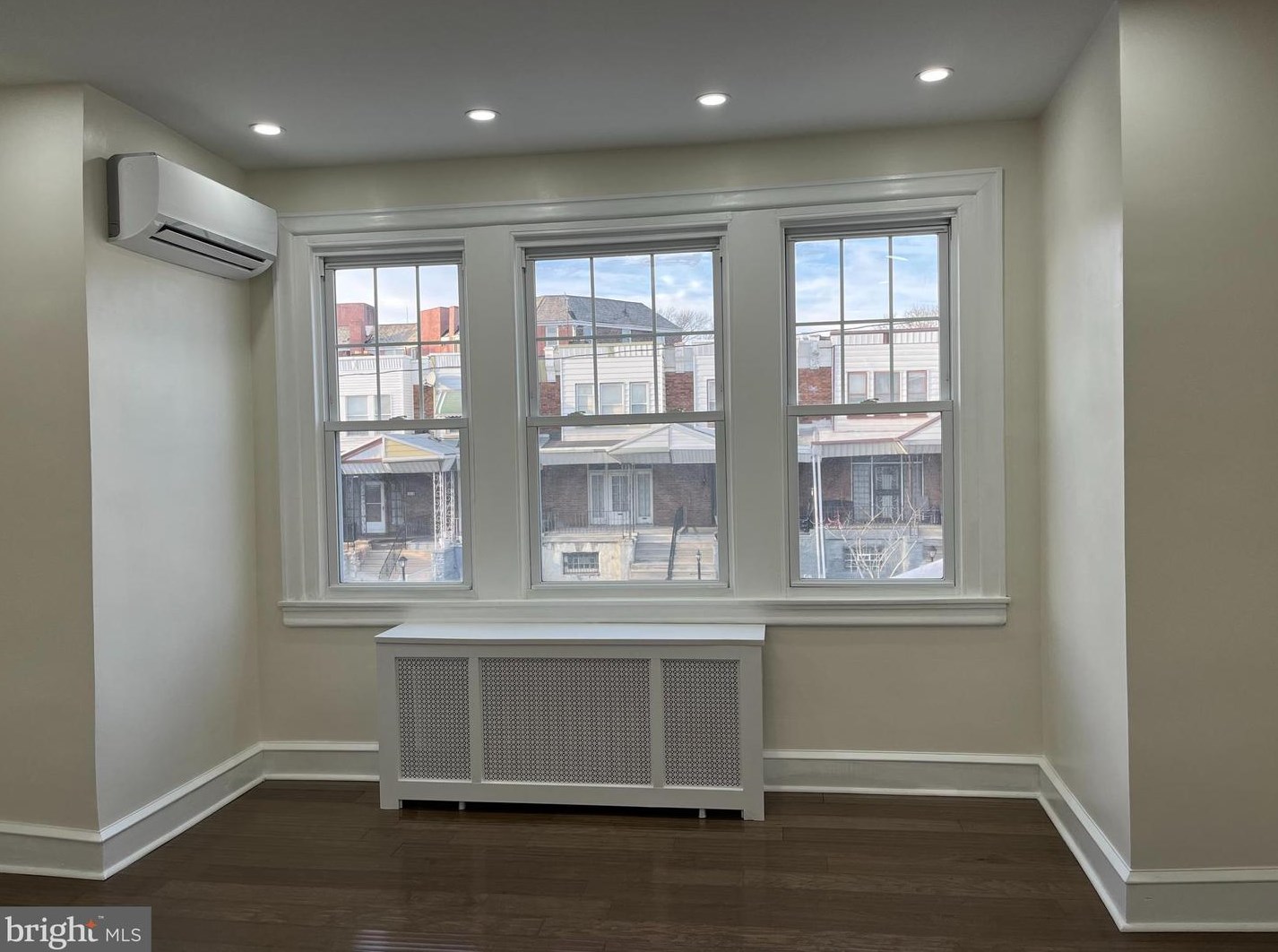 1620 Champlost St, Philadelphia PA  19141-1819 exterior