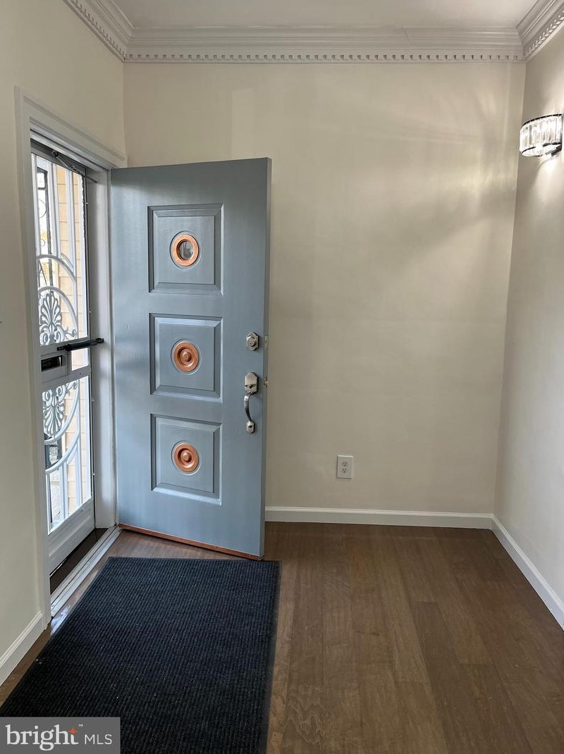 1620 Champlost St, Philadelphia PA  19141-1819 exterior
