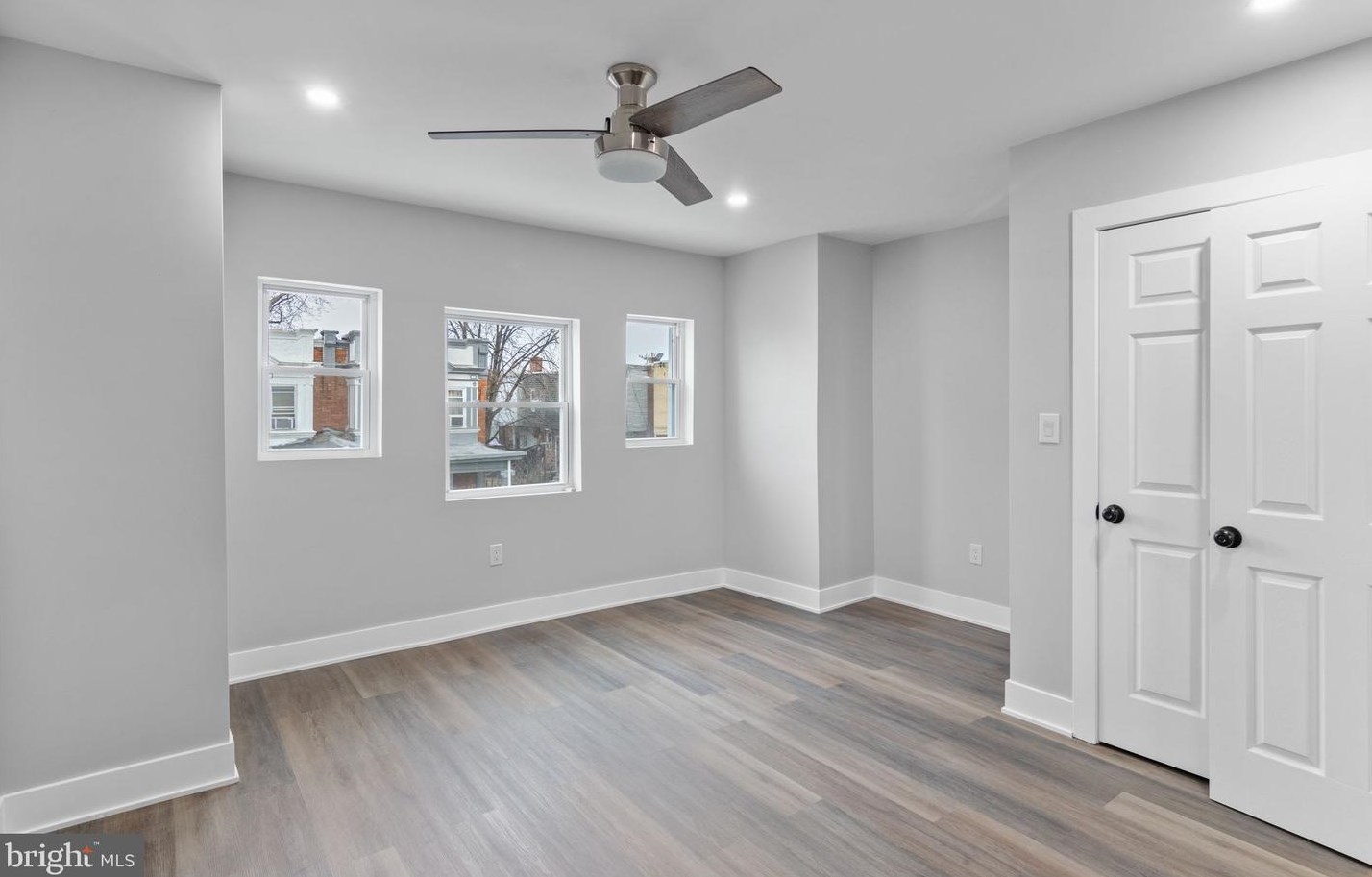 6435 Norwood St, Philadelphia PA  19138-2507 exterior