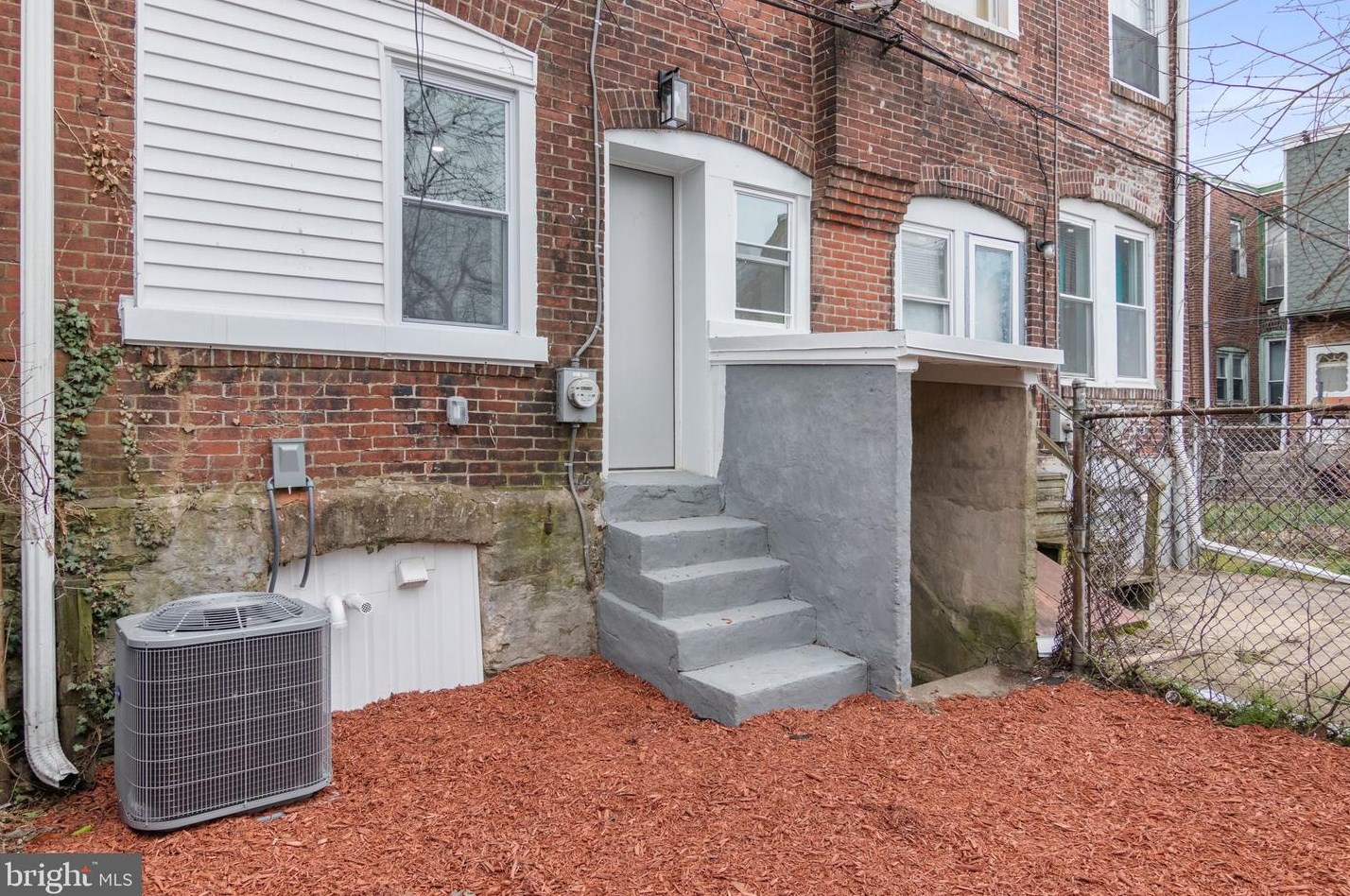 6435 Norwood St, Philadelphia PA  19138-2507 exterior
