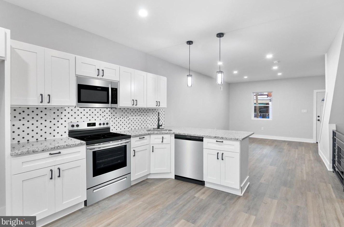 6435 Norwood St, Philadelphia PA  19138-2507 exterior