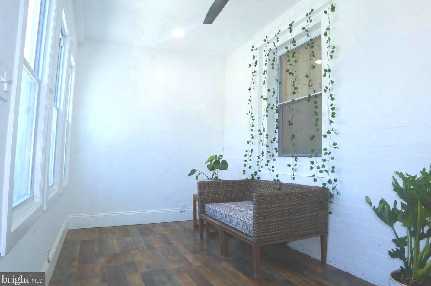 5542 Angora Ter, Philadelphia PA  19143-3110 exterior