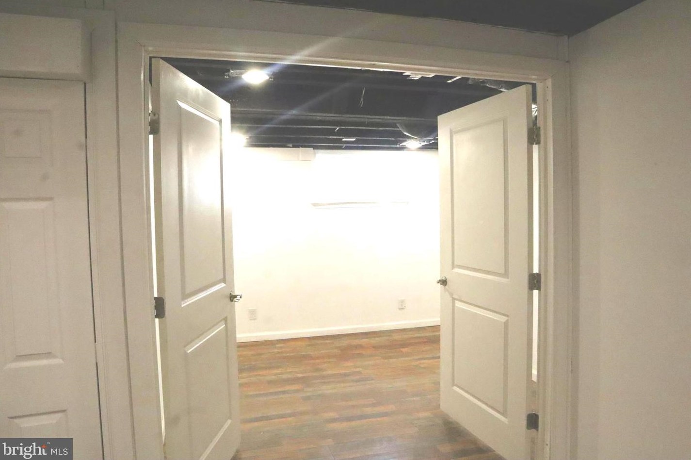 5542 Angora Ter, Philadelphia PA  19143-3110 exterior