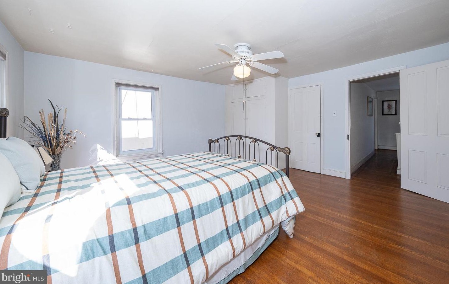 3545 Indian Queen Ln, Philadelphia PA 19129-1520 exterior