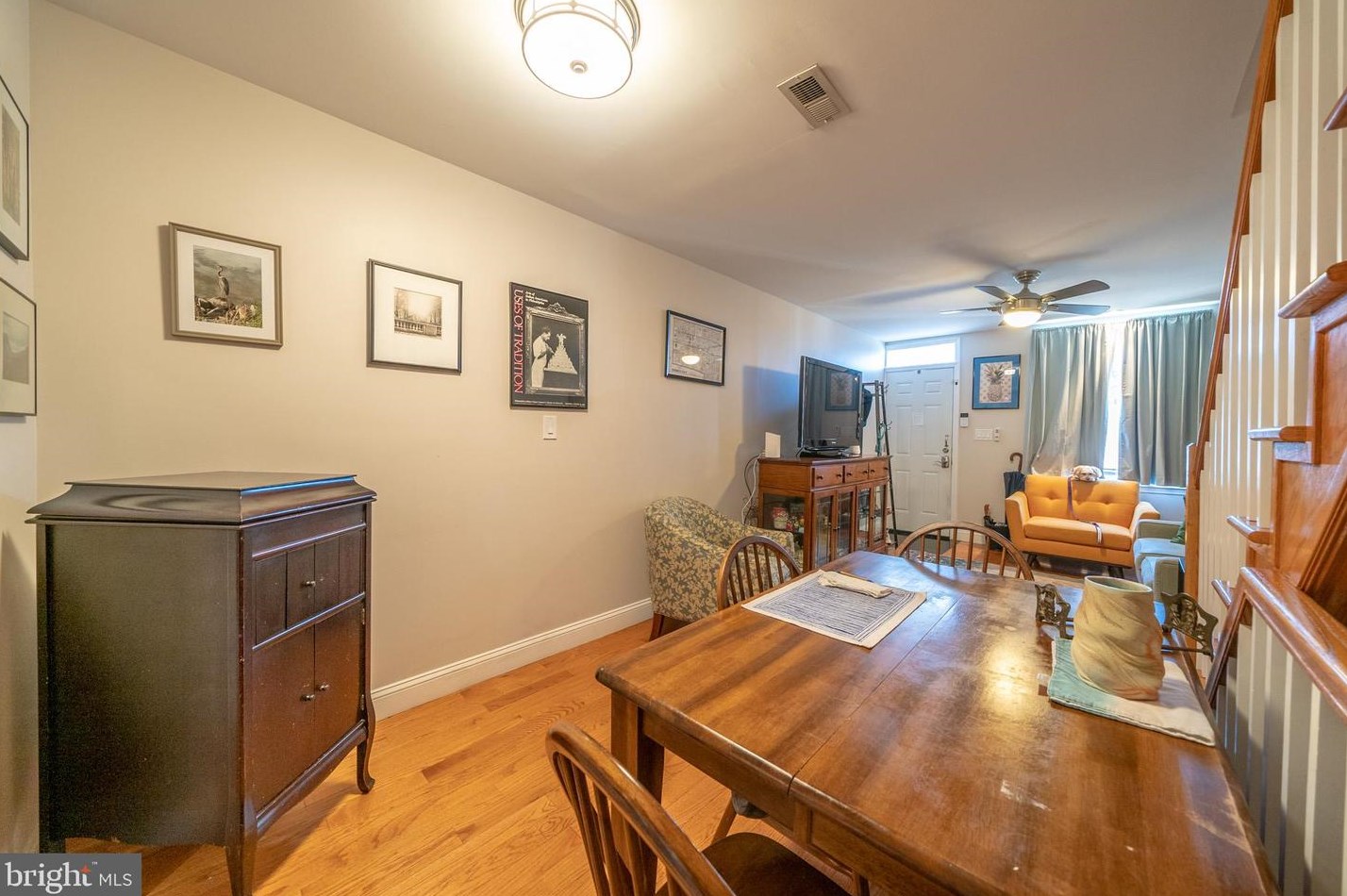 841 Montrose St, Philadelphia PA  19147-3926 exterior