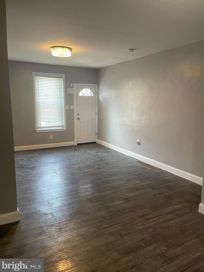 1833 Bucknell St, Philadelphia PA  19121-2032 exterior