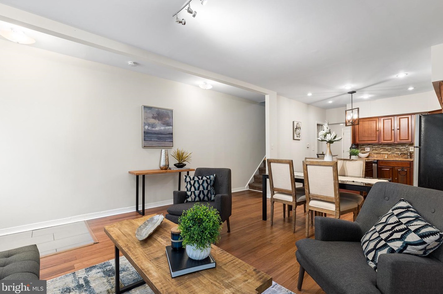 1941 Pemberton St, Philadelphia PA  19146-1825 exterior
