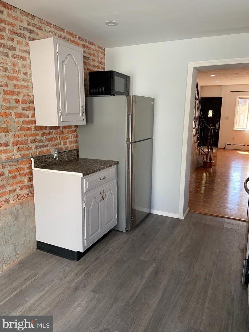 1147 Daly St, Philadelphia, PA 19148