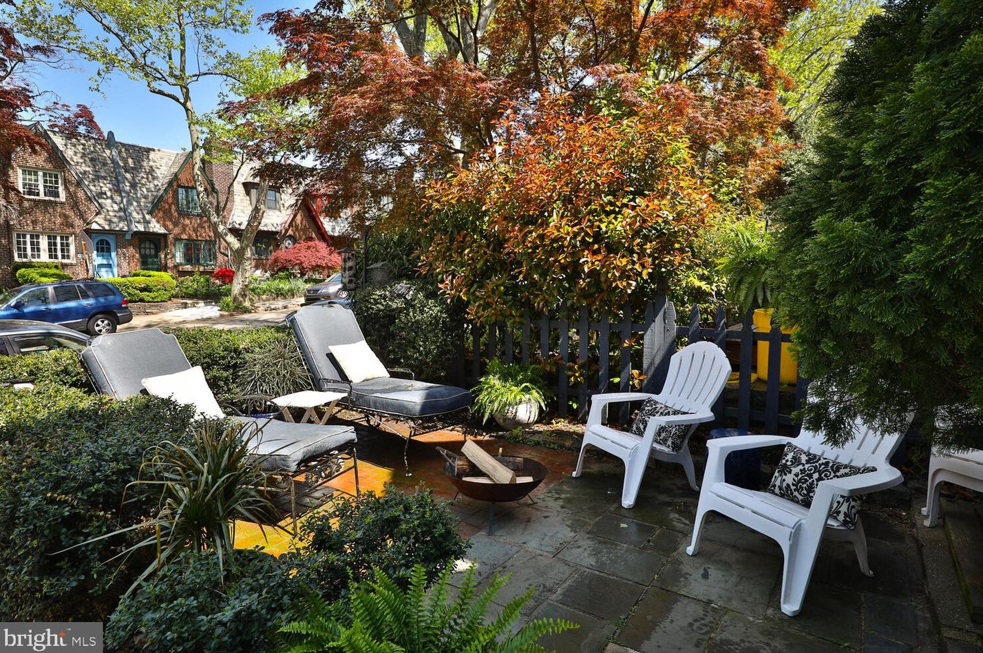 3470 Queen Ln, Philadelphia PA  19129-1441 exterior