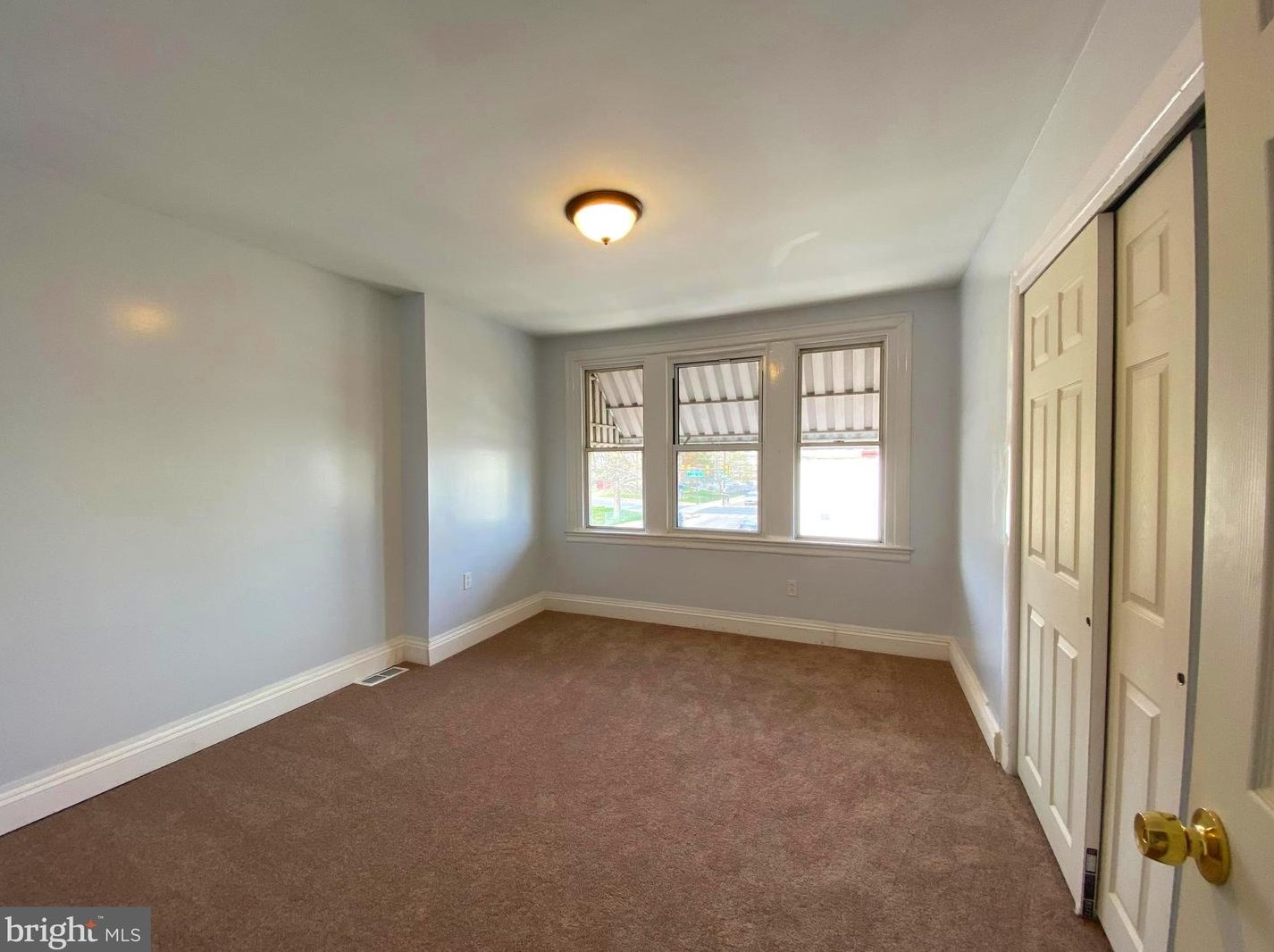 3100 Barnett St, Philadelphia PA  19149-3101 exterior