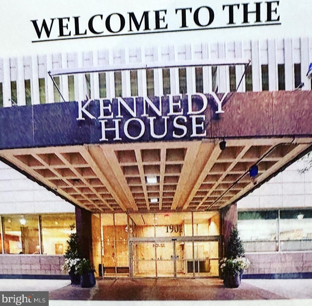1901 John F Kennedy Blvd, Philadelphia PA 19103-1598 exterior