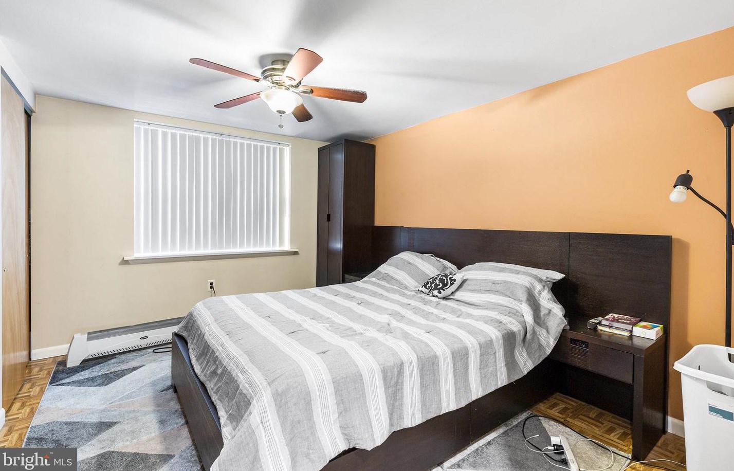 10106 Calera Rd, Philadelphia PA 19114-1214 exterior