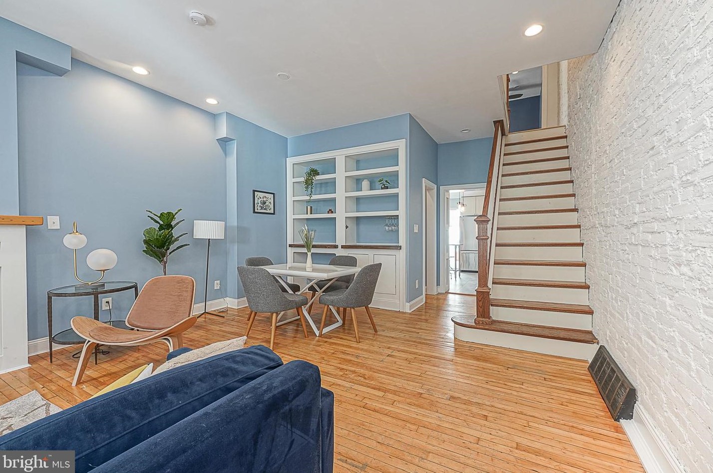 1927 Montrose St, Philadelphia PA  19146-2628 exterior