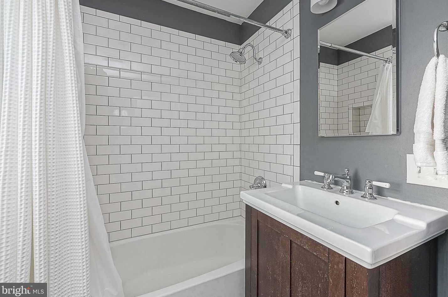 1927 Montrose St, Philadelphia PA  19146-2628 exterior