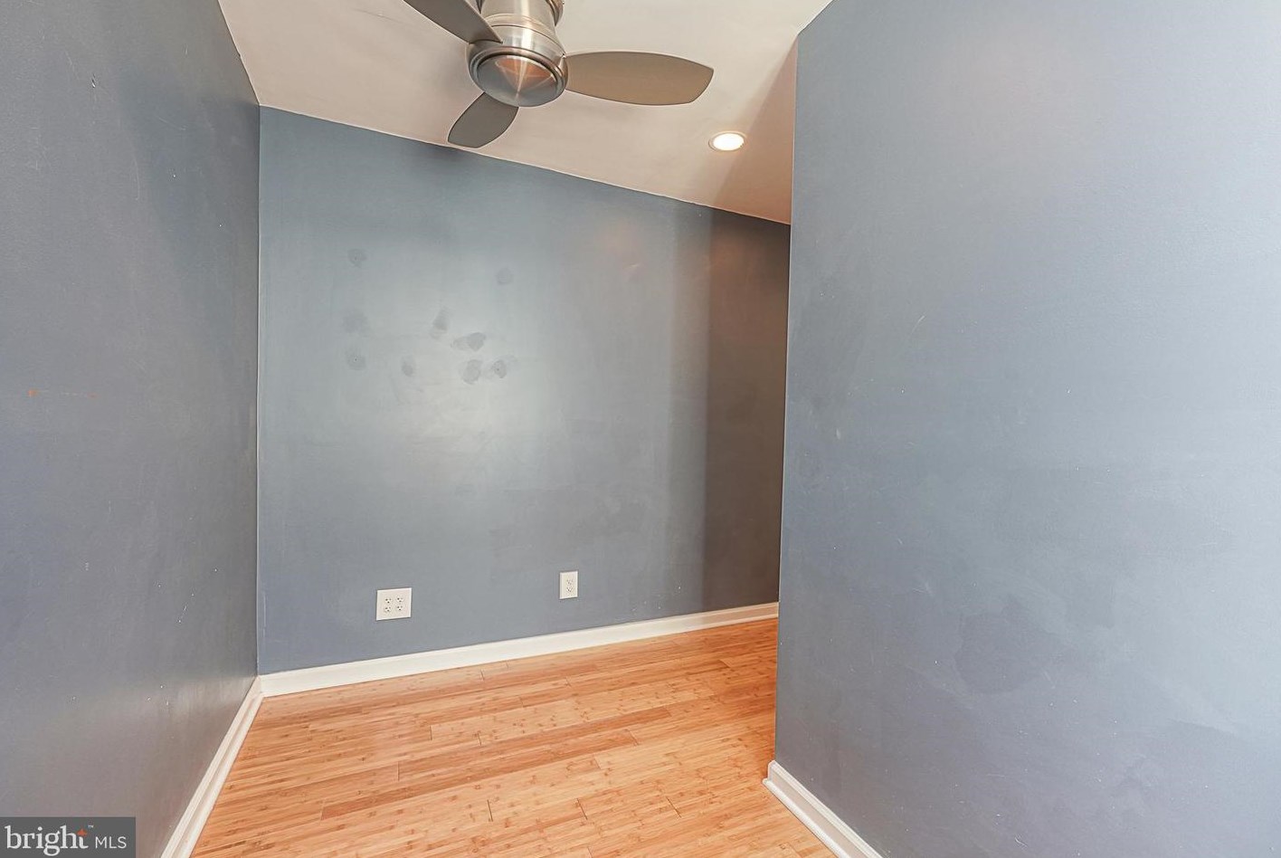 1927 Montrose St, Philadelphia PA  19146-2628 exterior