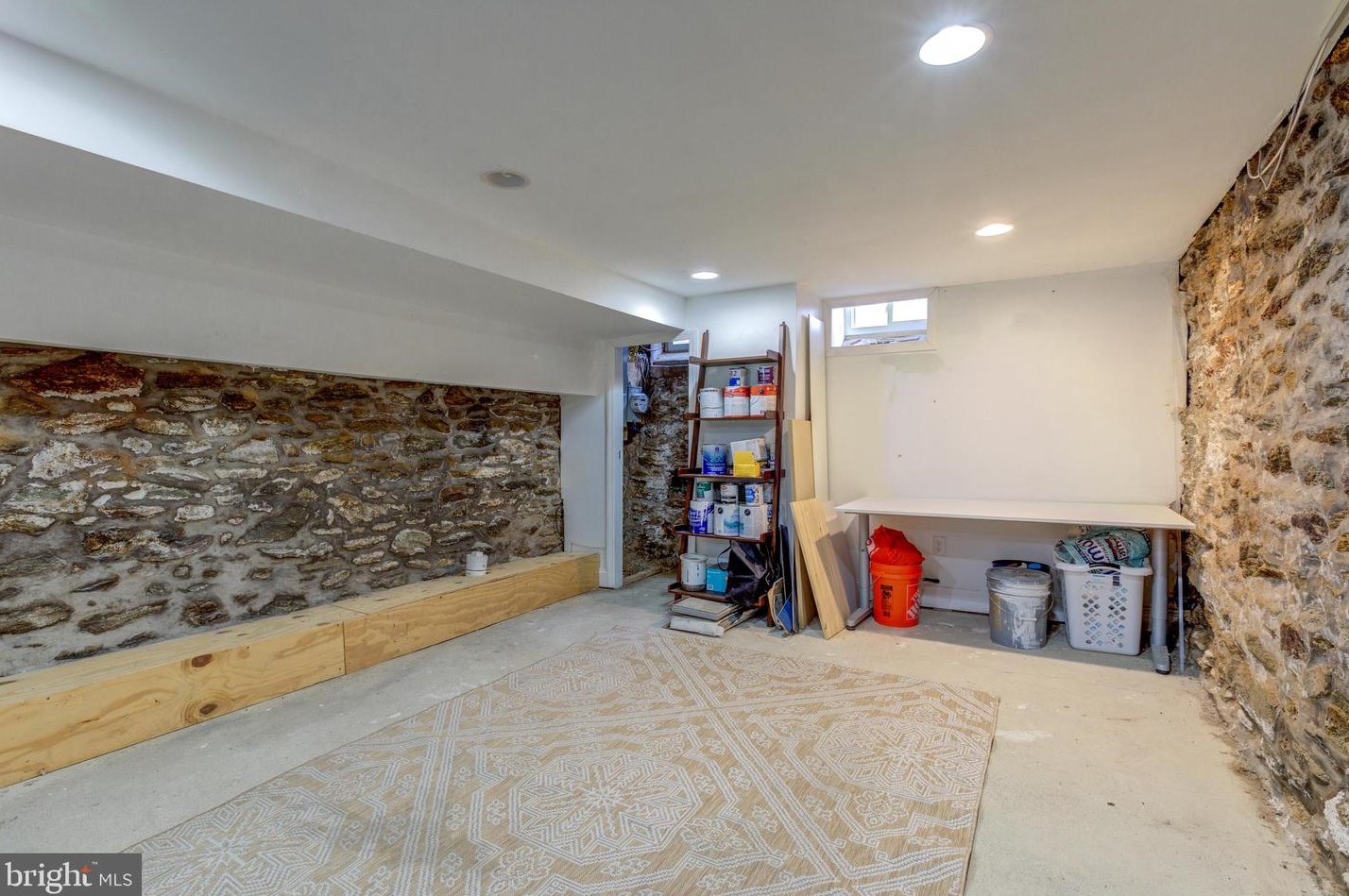 1620 Swain St, Philadelphia PA  19130-2828 exterior