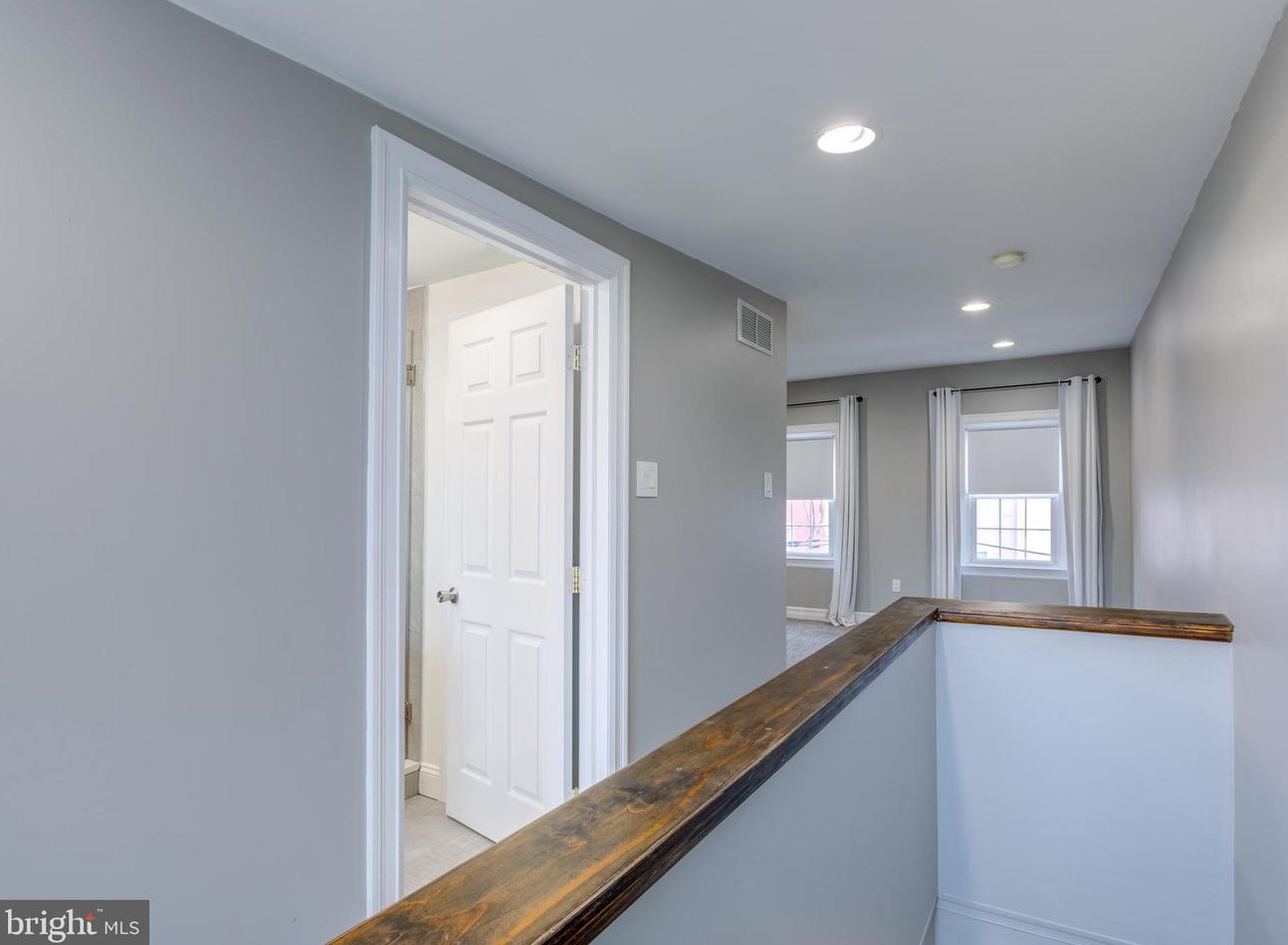 1620 Swain St, Philadelphia PA  19130-2828 exterior