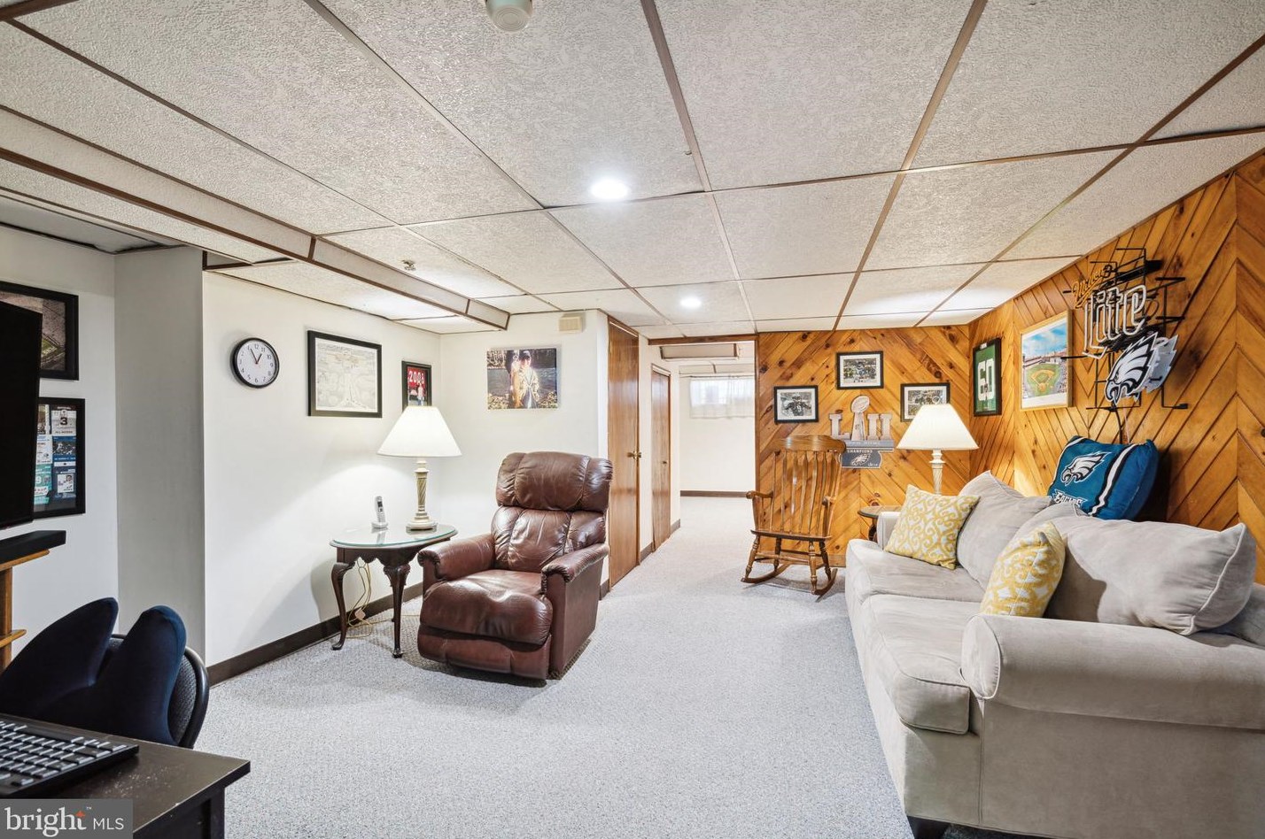 3239 Stanwood St, Philadelphia PA 19111-2306 exterior