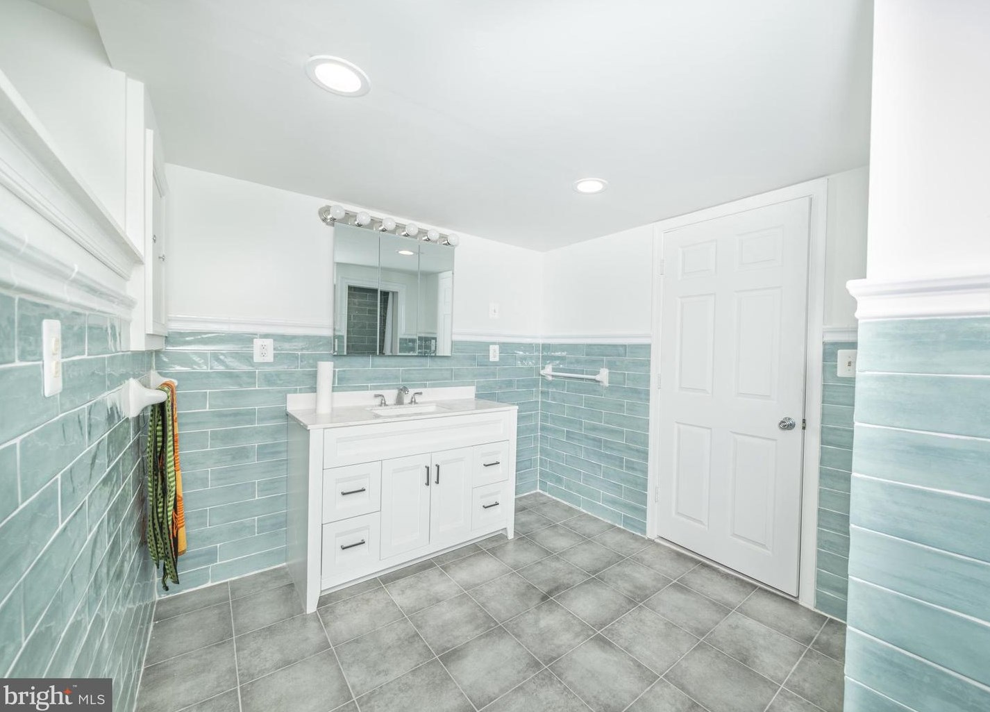 1523 Alcott St, Philadelphia PA  19149-3314 exterior