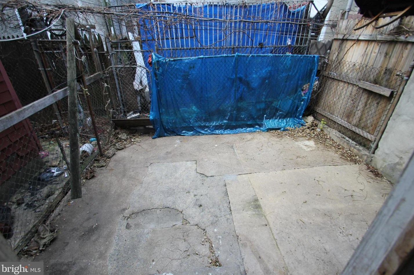 3048 E St, Philadelphia PA  19134-3020 exterior