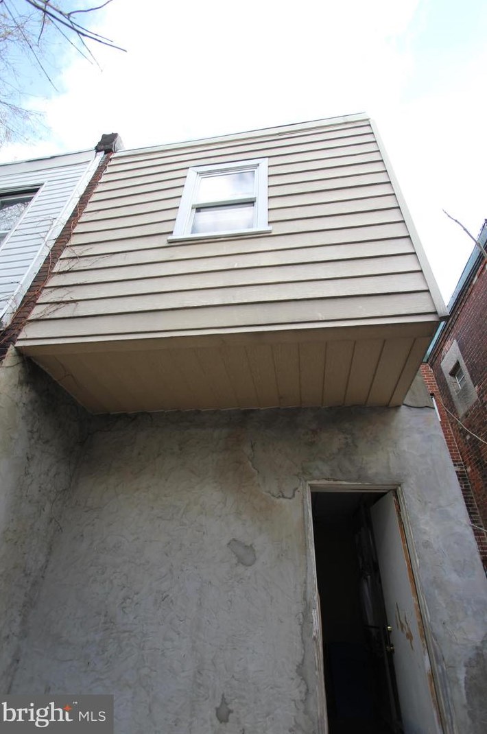 3048 E St, Philadelphia PA  19134-3020 exterior