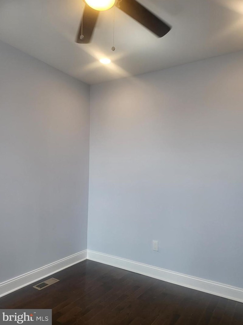 5224 Kingsessing Ave, Philadelphia PA  19143-4330 exterior