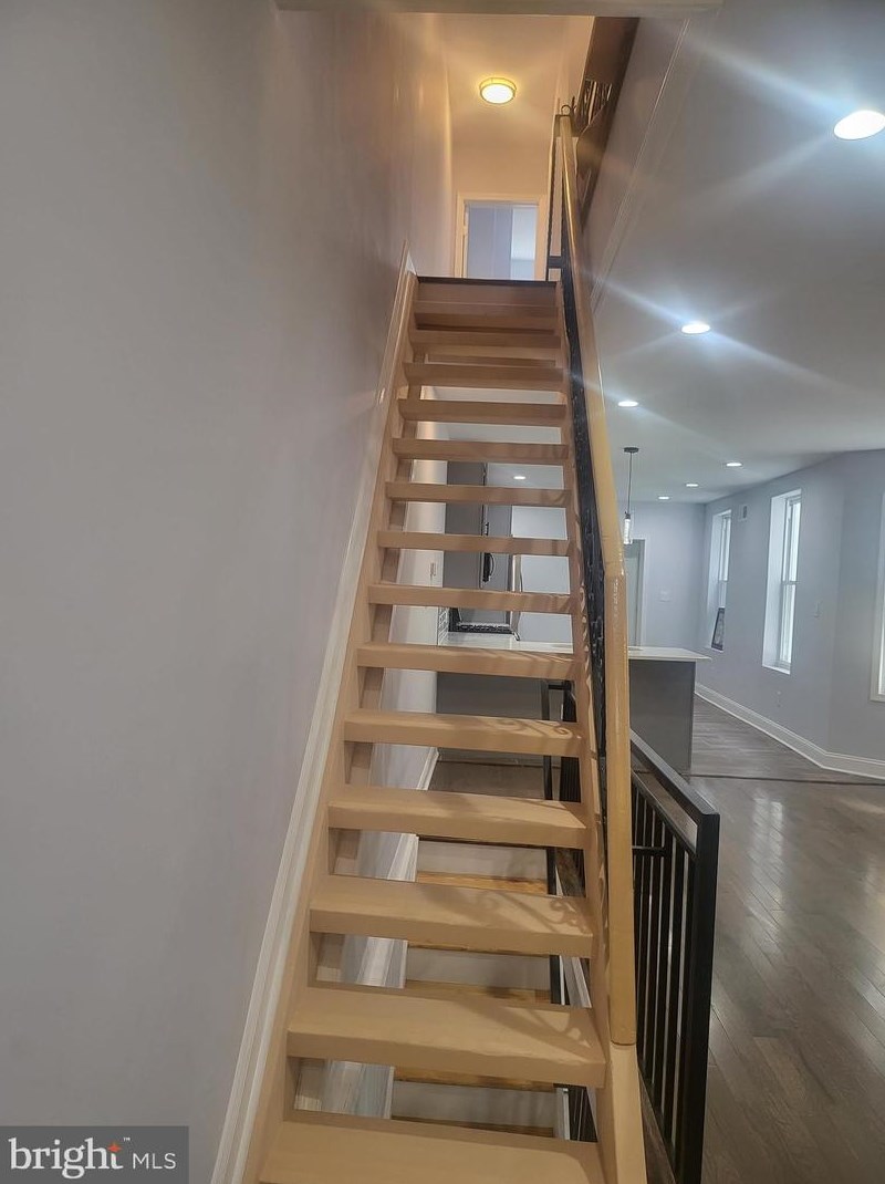 5224 Kingsessing Ave, Philadelphia PA  19143-4330 exterior