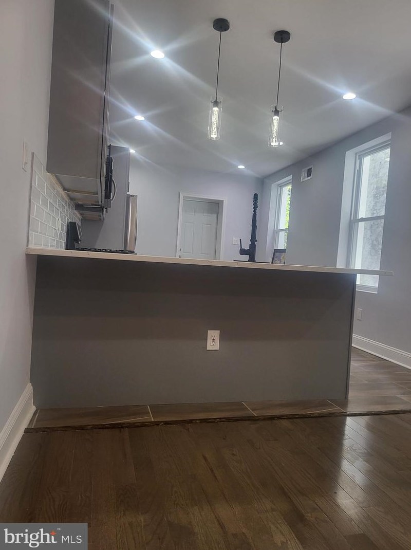 5224 Kingsessing Ave, Philadelphia PA  19143-4330 exterior