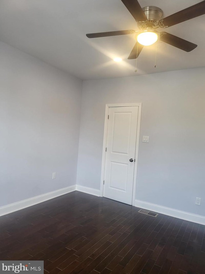 5224 Kingsessing Ave, Philadelphia PA  19143-4330 exterior