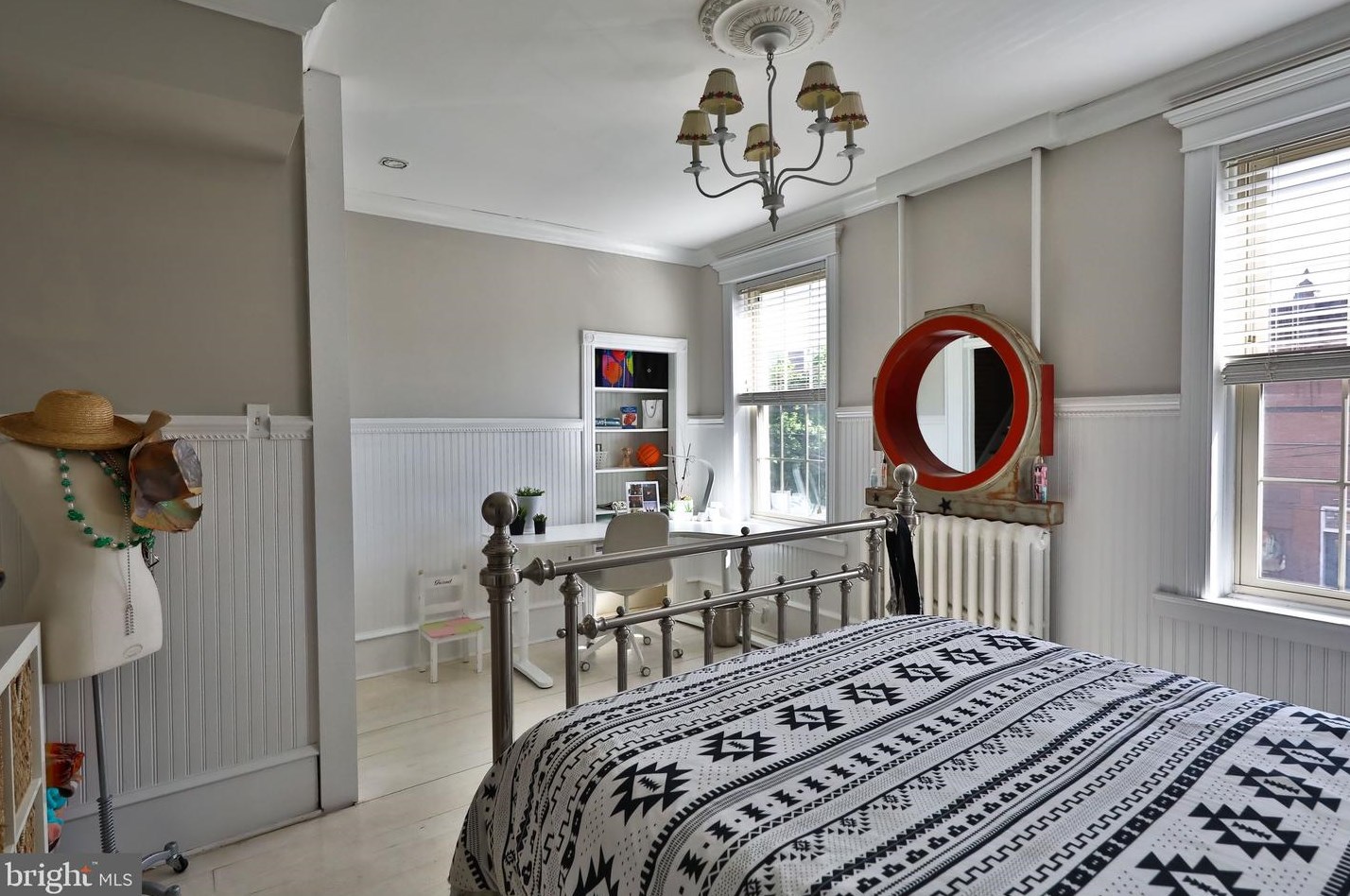 1514 Susquehanna Ave, Philadelphia PA 19132-0044 exterior