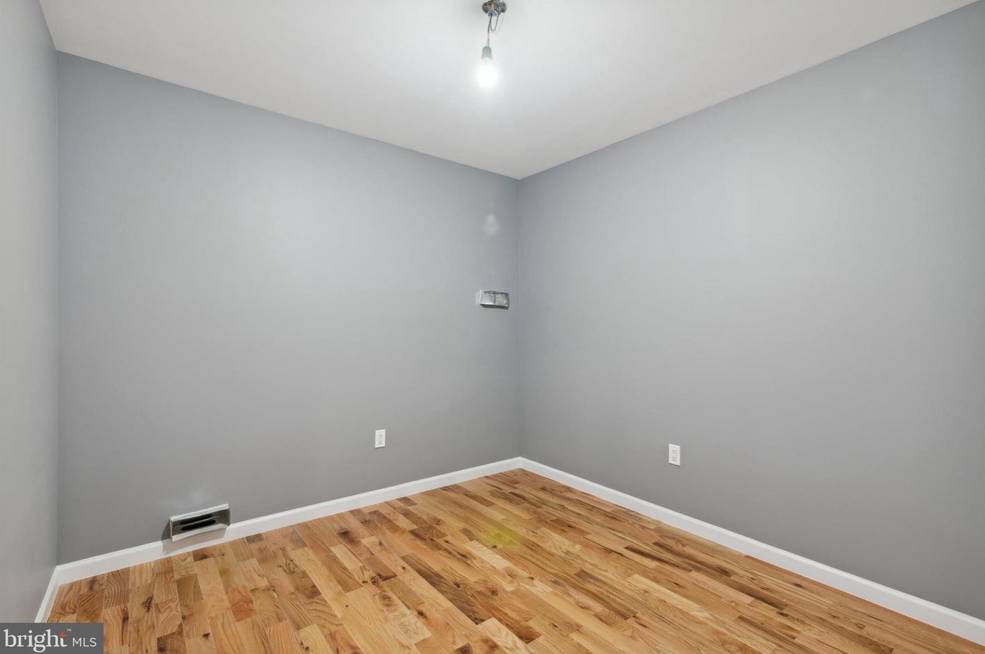 616 Brinton St, Philadelphia PA  19138-1004 exterior