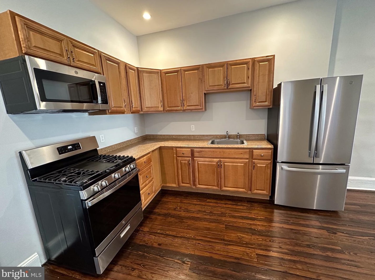 5339 Lena St, Philadelphia PA  19144-2305 exterior