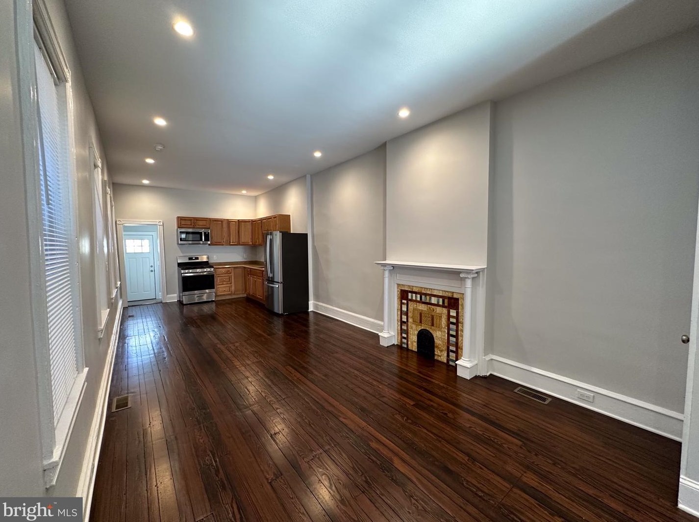 5339 Lena St, Philadelphia PA  19144-2305 exterior