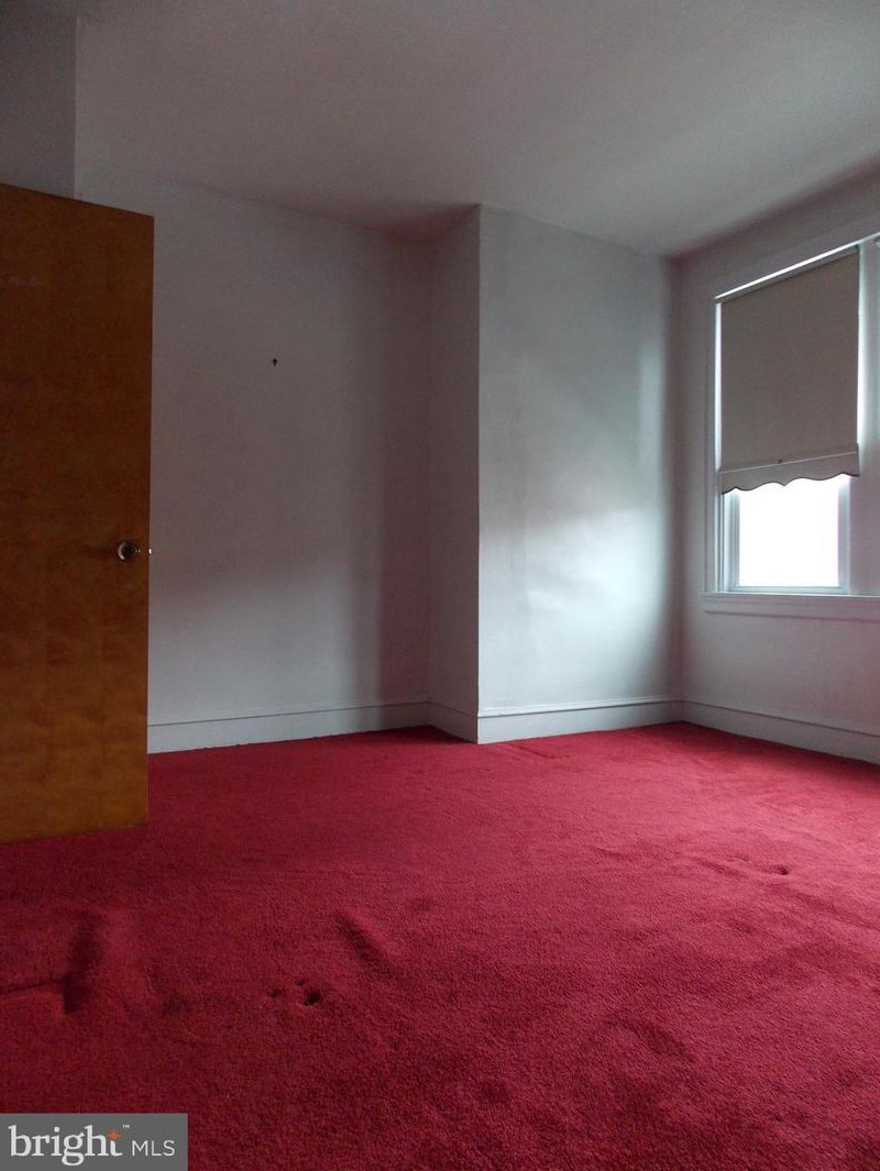 3263 Tilton St, Philadelphia PA  19134-5923 exterior