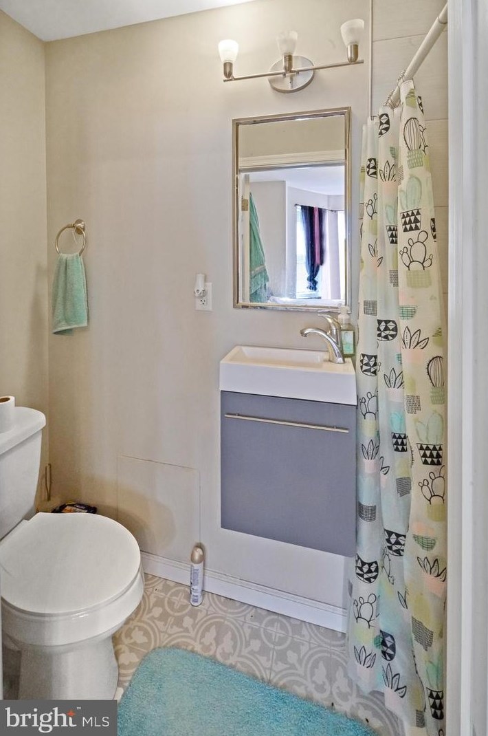 1541 Felton St, Philadelphia PA  19151-3808 exterior