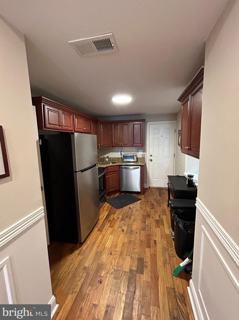 1609 Stiles St, Philadelphia PA  19121-5018 exterior