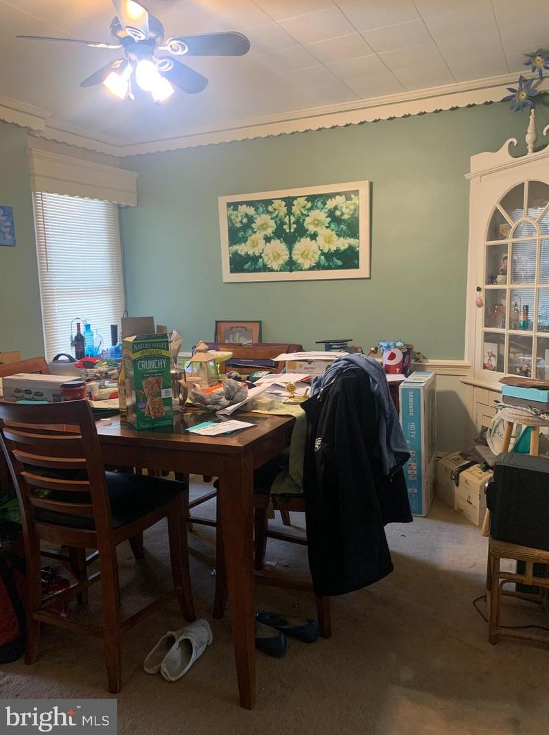 650 Wendover St, Philadelphia PA 19128-1719 exterior