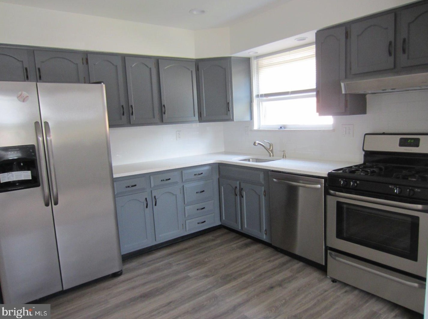 1975 Ambassador St, Philadelphia PA  19115-4635 exterior
