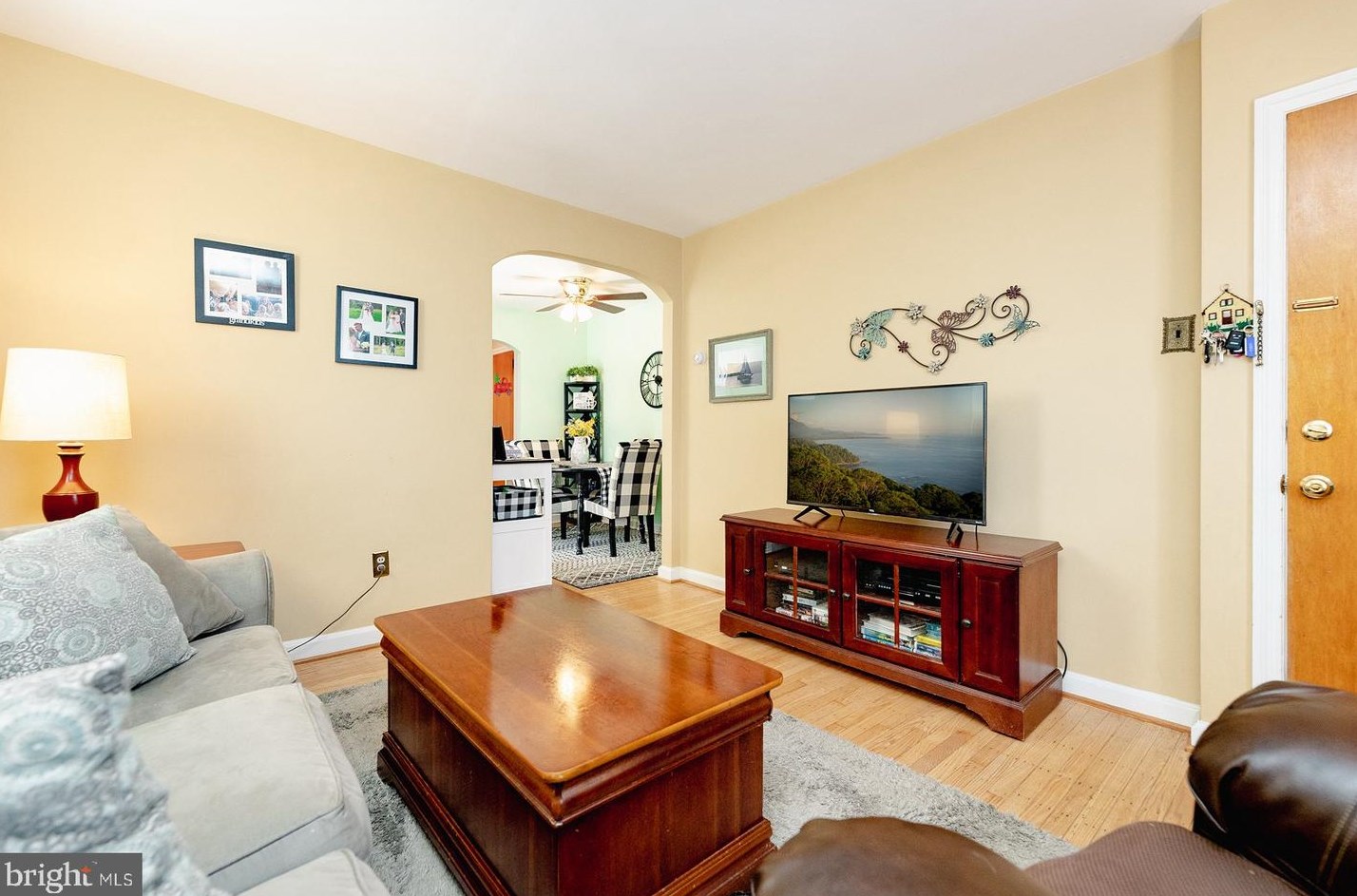 1906 Arthur St, Philadelphia PA 19111-2353 exterior