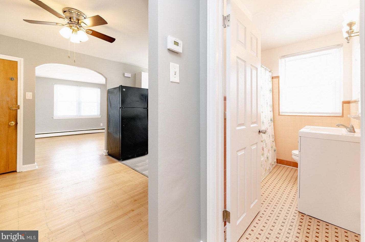 1906 Arthur St, Philadelphia PA 19111-2353 exterior