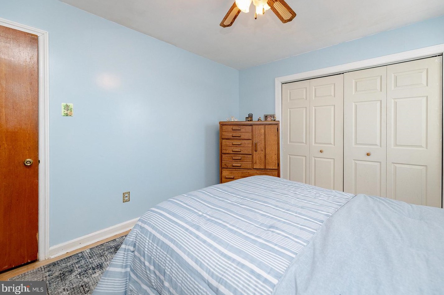 1906 Arthur St, Philadelphia PA 19111-2353 exterior