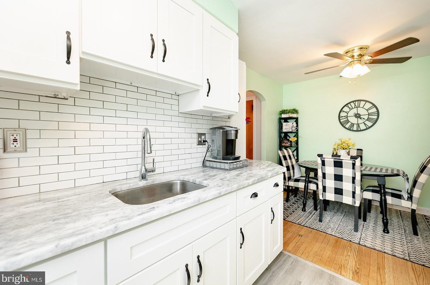 1906 Arthur St, Philadelphia PA 19111-2353 exterior